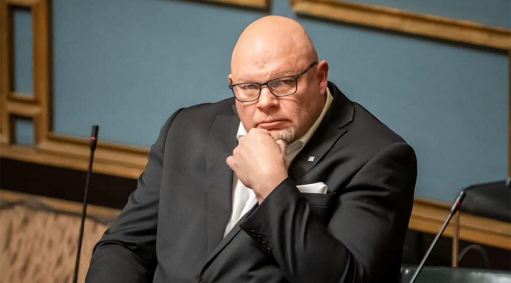 Venemaale kolinud Soome endine rahvasaadik teatas, et on valmis soomlaste vastu sõdima