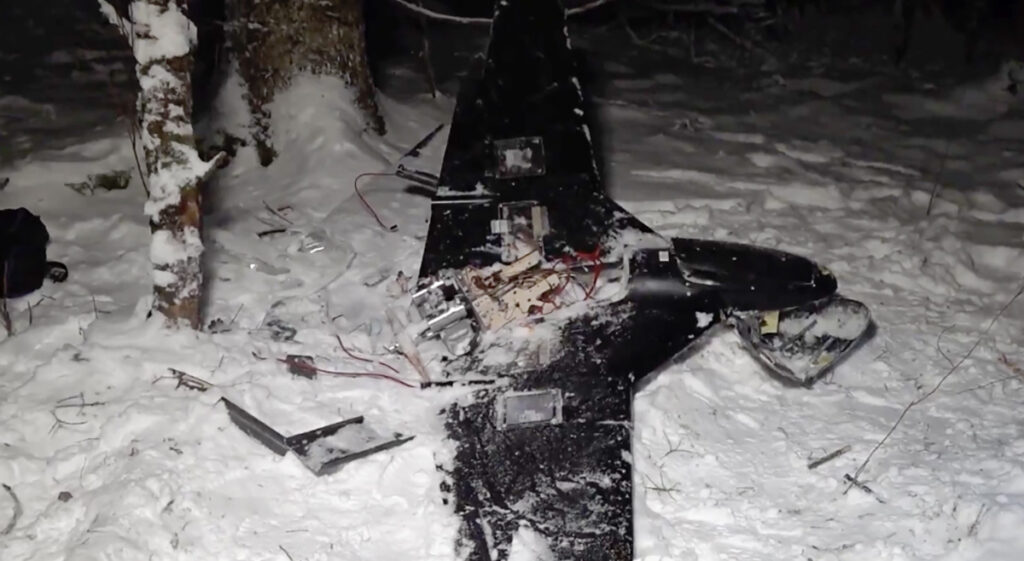 Venemaa avaldas video droonist, millega väidetavalt presidendi residentsi rünnati