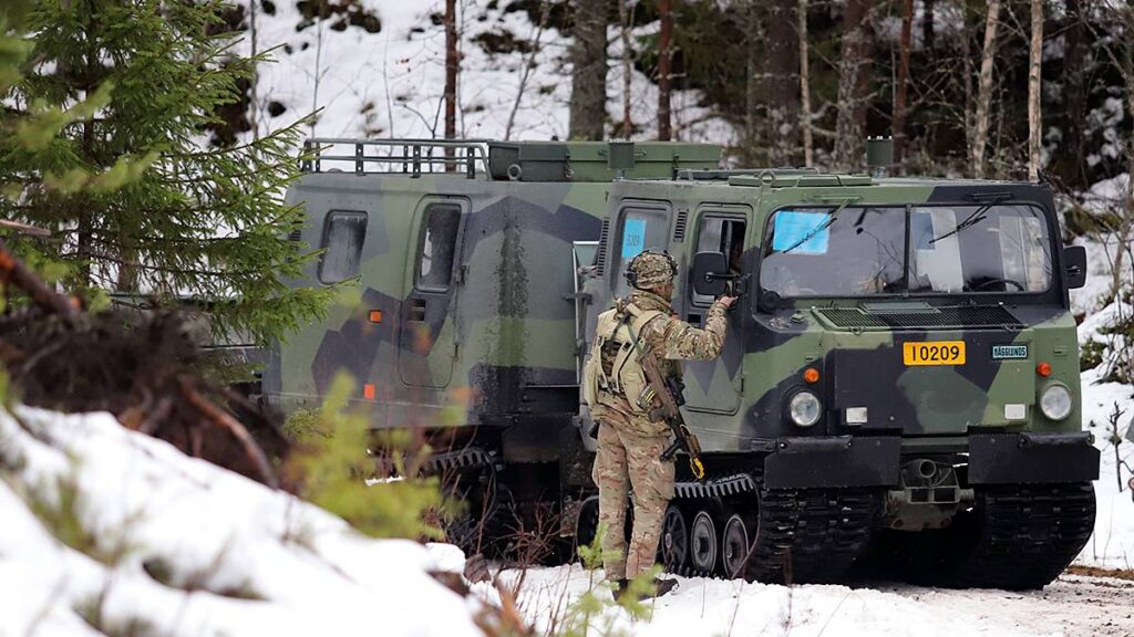 Läti endine kaitseminister hoiatab Soomet: USA peale ei saa enam loota, Läänemere riigid peavad seljad kokku panema