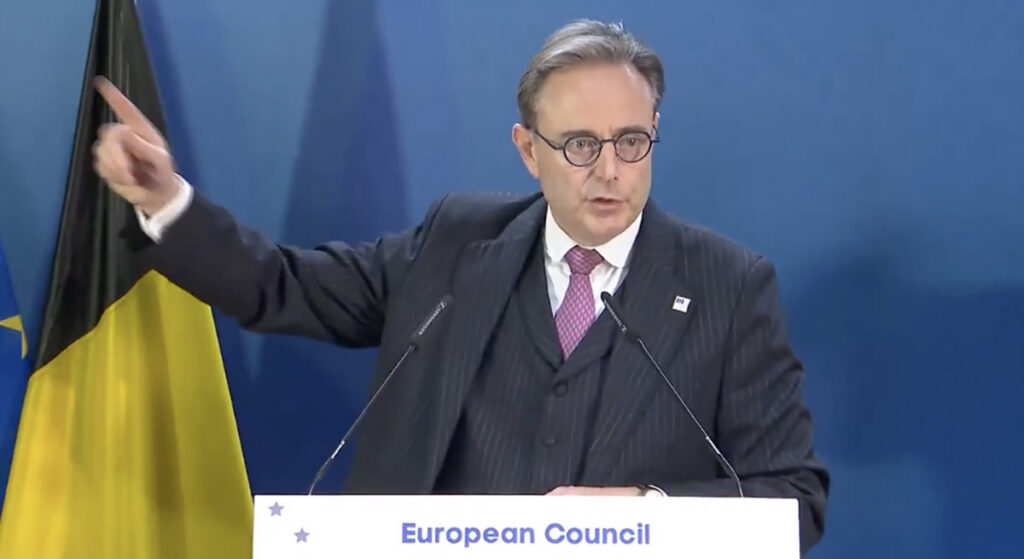 VIDEO: Belgia peaminister vihastas Politico ajakirjaniku peale