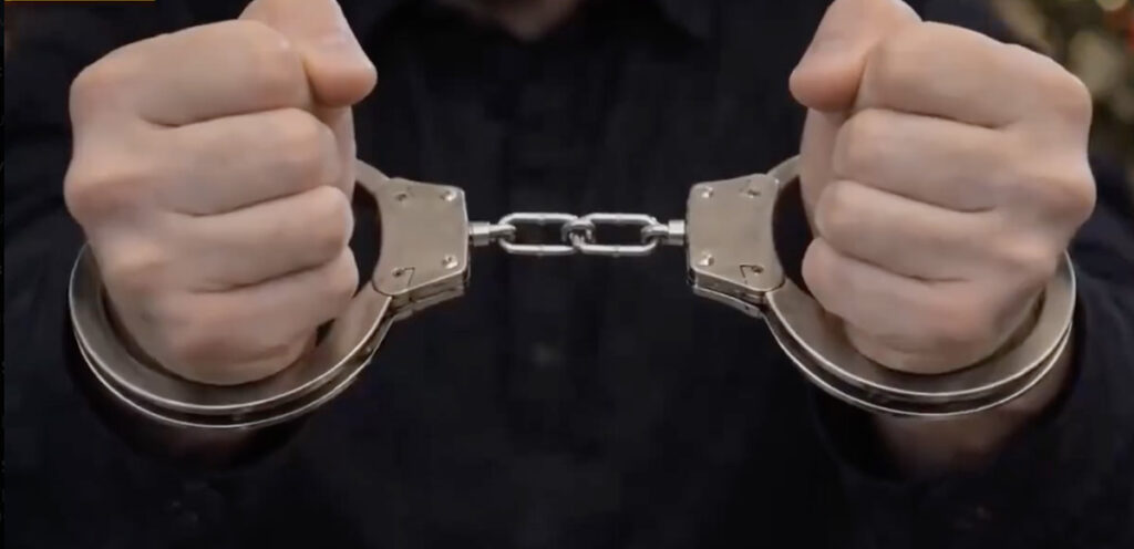 Venemaa avaldas video Putin-jõuluvanast – Zelenski saab kingiks käerauad