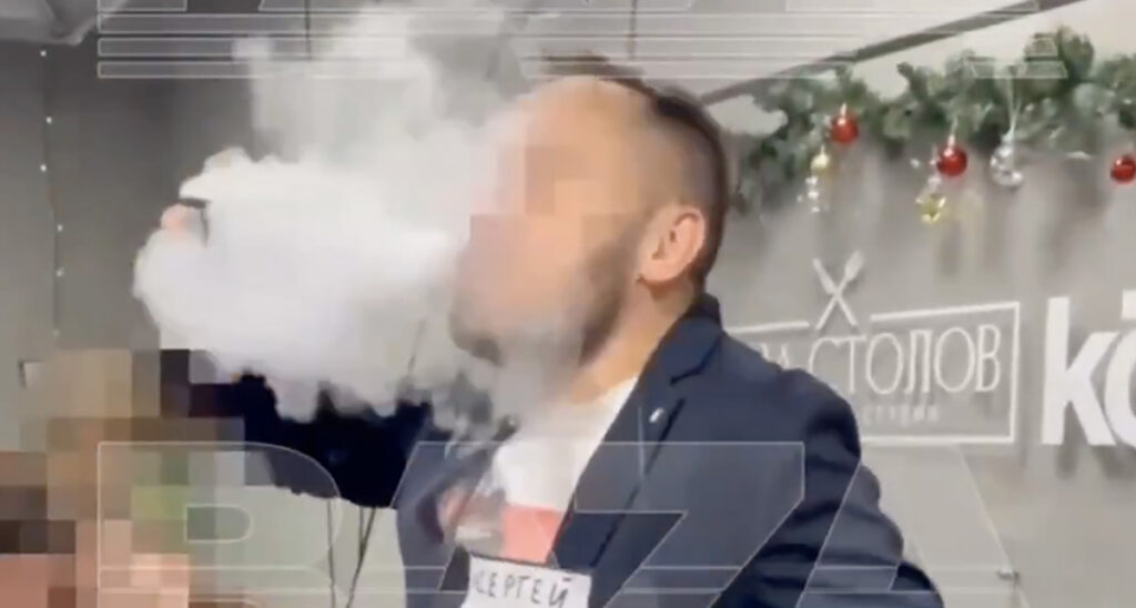 VIDEO: Venemaal jõi mees vedelat lämmastikku ja magu lõhkes