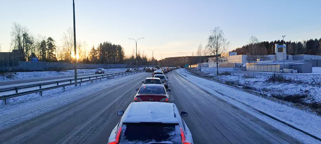 Soomes oli 5. maanteel raske avarii, liiklus suleti