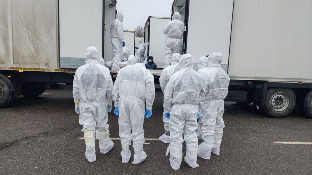 Venemaa ja Ukraina vahetasid surnukehi: suhe 1003:26