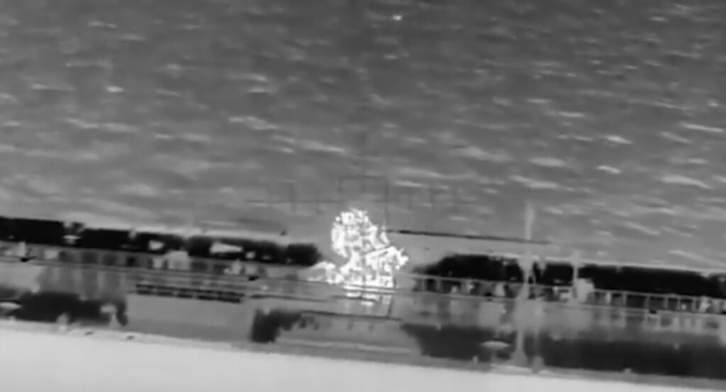 VIDEO: Ukraina ründas Vahemerel Vene naftatankerit