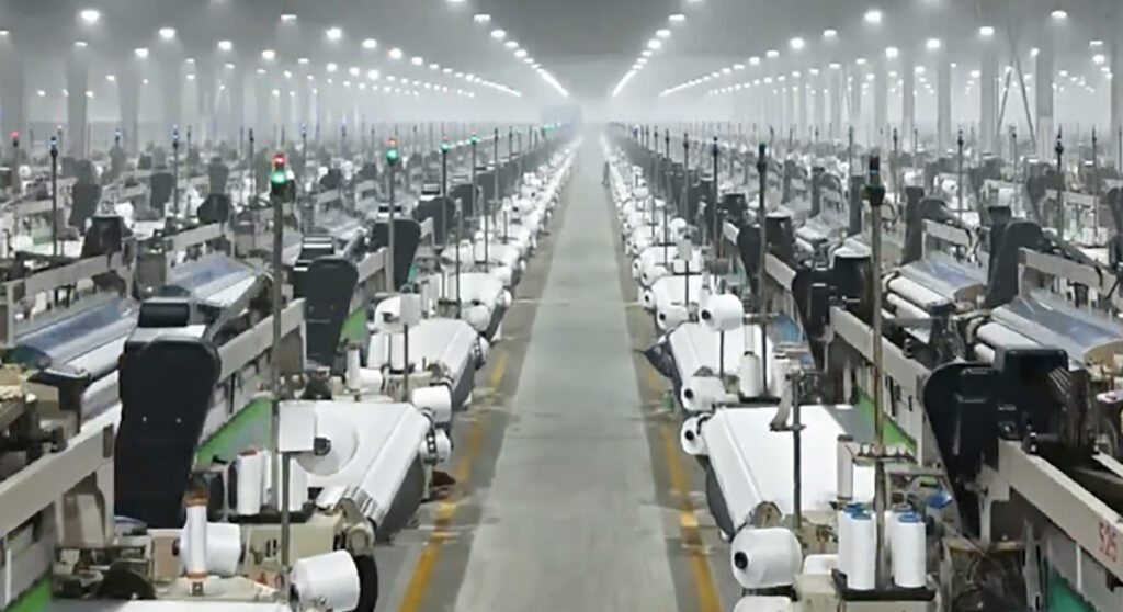 VIDEO: suures Hiina tekstiilivabrikus pole ühtegi töötajat