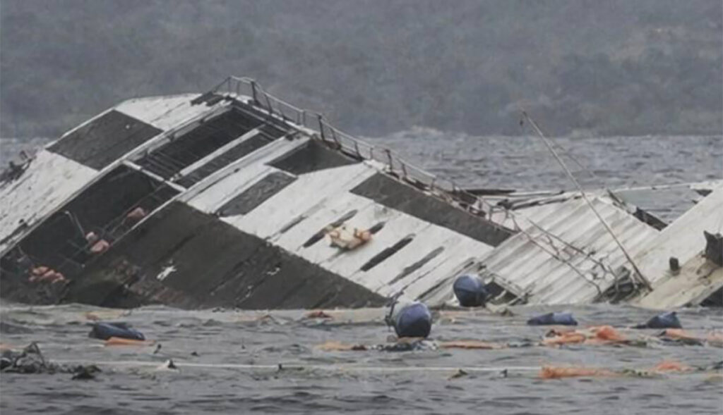 VIDEO: Filipiinidel uppus parvlaev 359 inimesega pardal NB! Nõrganärvilistele mittesoovitav