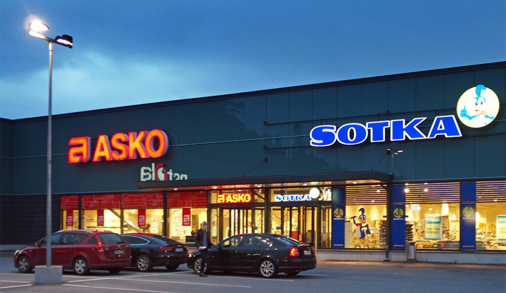 Soome mööbliärimees ütles, et ostis Asko ja Sotka