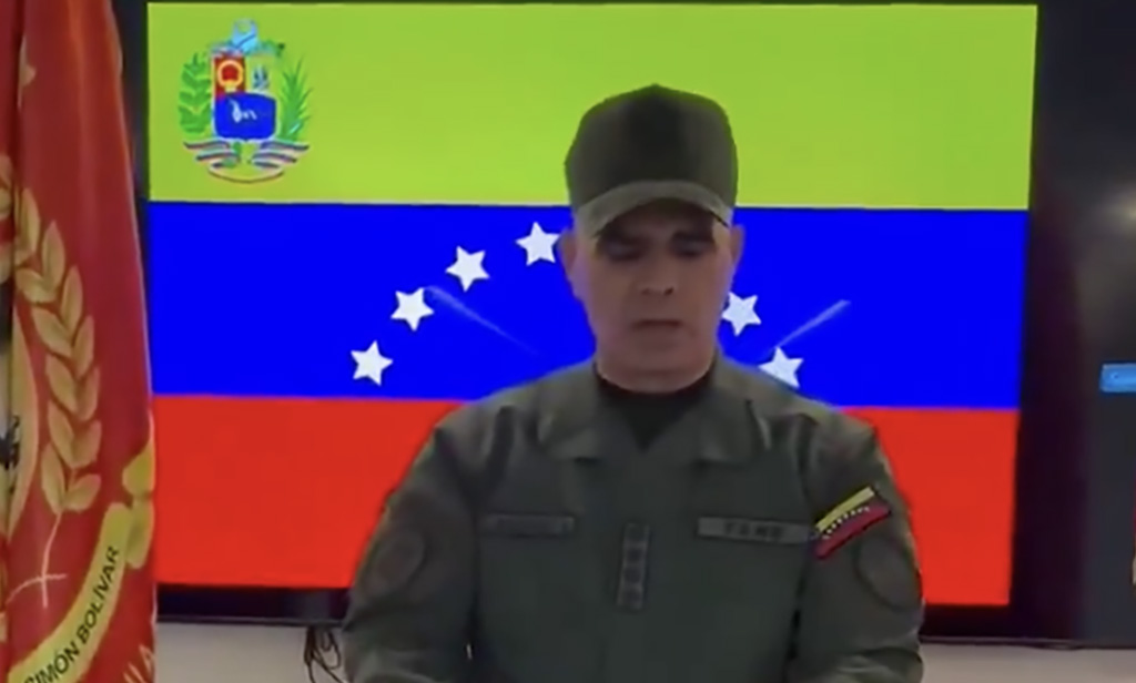 VIDEO: Venezuela kaitseminister esines rahvale, kuulutas sõja USA-le