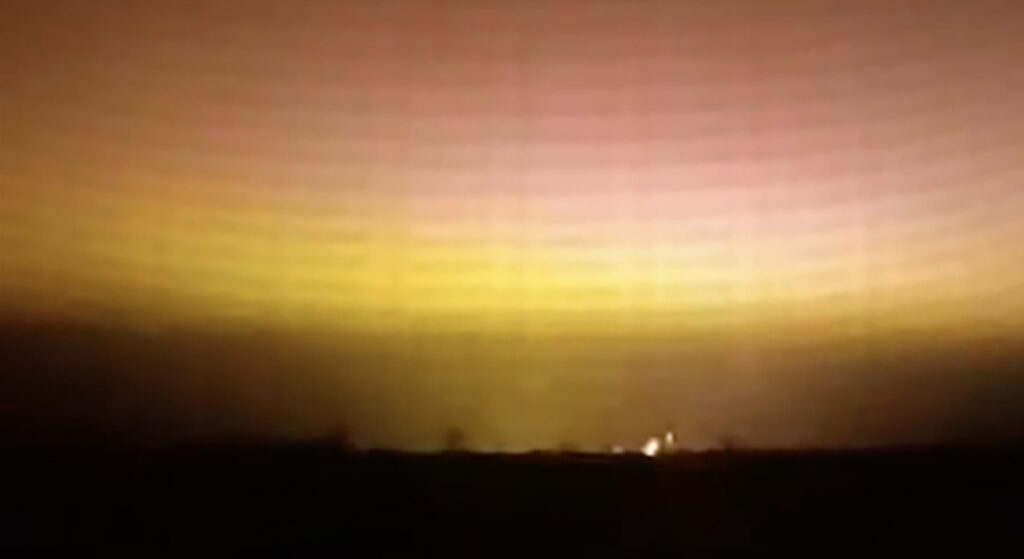 VIDEO: taevas värvus Ukrainas punaseks pärast Orešniku lööki