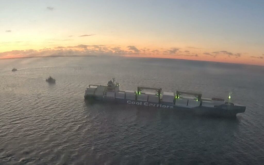 Eesti võimud lõpetasid hõivatud kaubalaeva tollikontrolli ja laeval lubati sadamast lahkuda