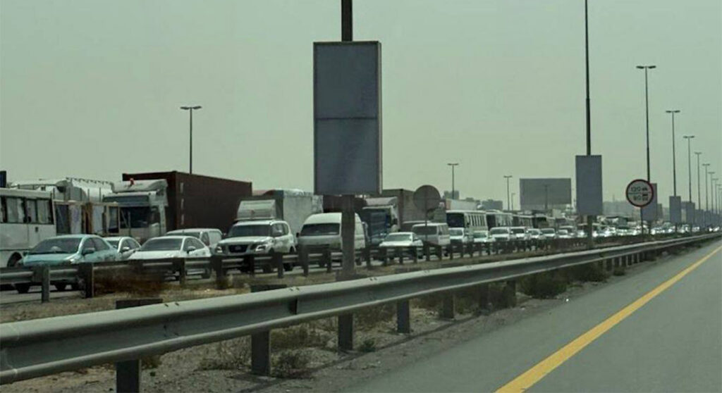 PILTUUDIS: inimesed põgenevad Dubaist