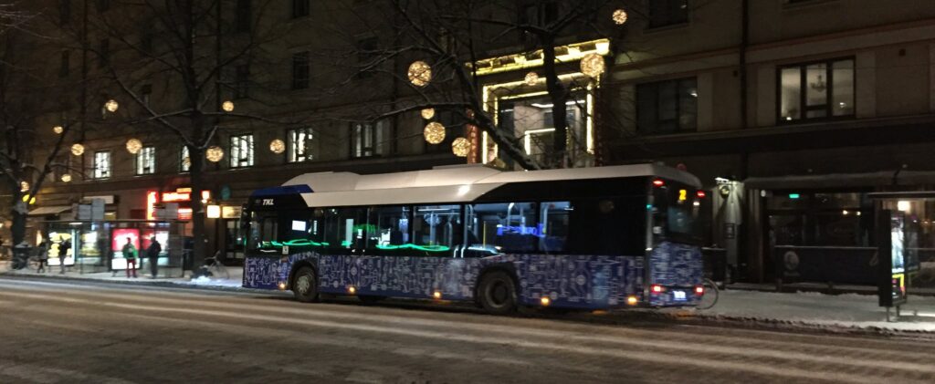 Hiina elektribuss hakkas Soomes imelikult käituma