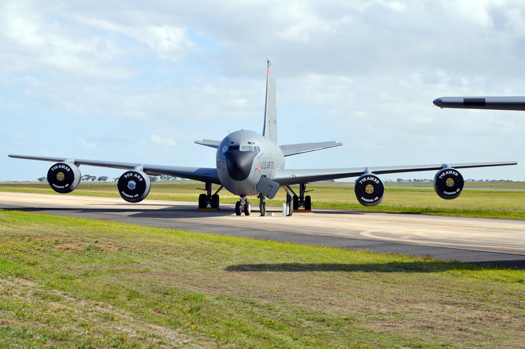 USA lennukid lahkusid Hispaaniast pärast seda, kui Hispaania keelas nende kasutamise Iraani ründamiseks