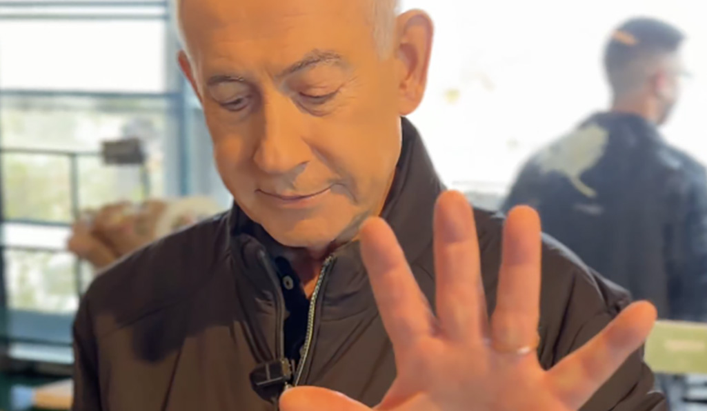 Kas see on päriselt tema? Iisraeli peaministri kontol avaldati video, kus tal on viis sõrme