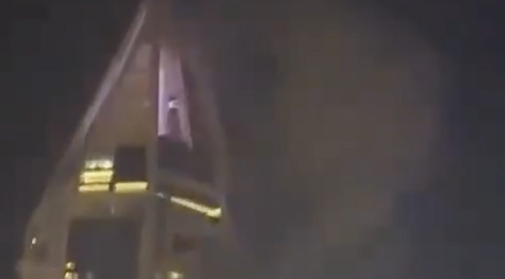 VIDEO: Dubaid tabas suur droonirünnak, tabamuse sai kõrghoone