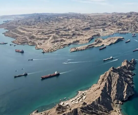 Iraan sulges taas Hormuzi väina