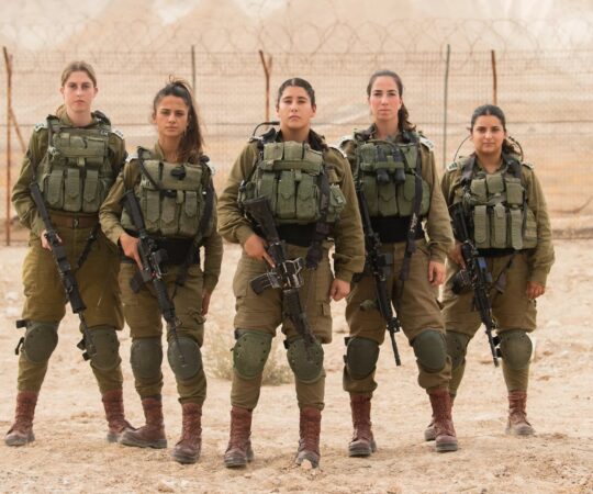 Meedia: Iisrael mobiliseerib pool miljonit reservväelast, et alustada maasõja operatsiooni Liibanonis