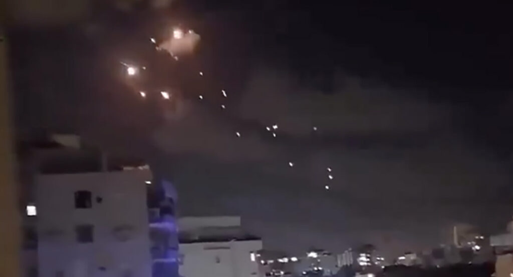 Iraan: Meil on Trumpile mõned üllatused varuks – pöörake pilgud taevasse