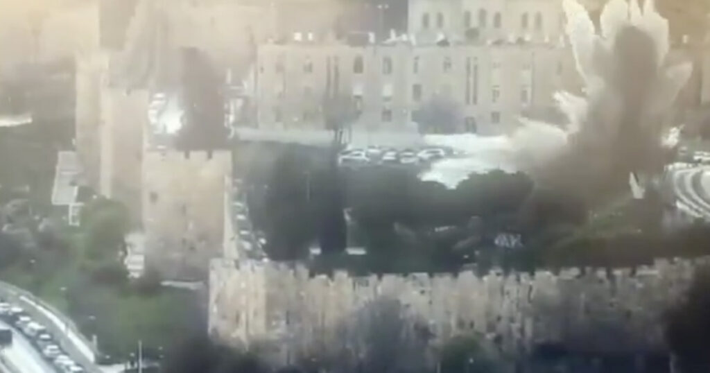 VIDEO: Iraani lõhkekeha plahvatas Jeruusalemma kuulsa Nutumüüri lähedal