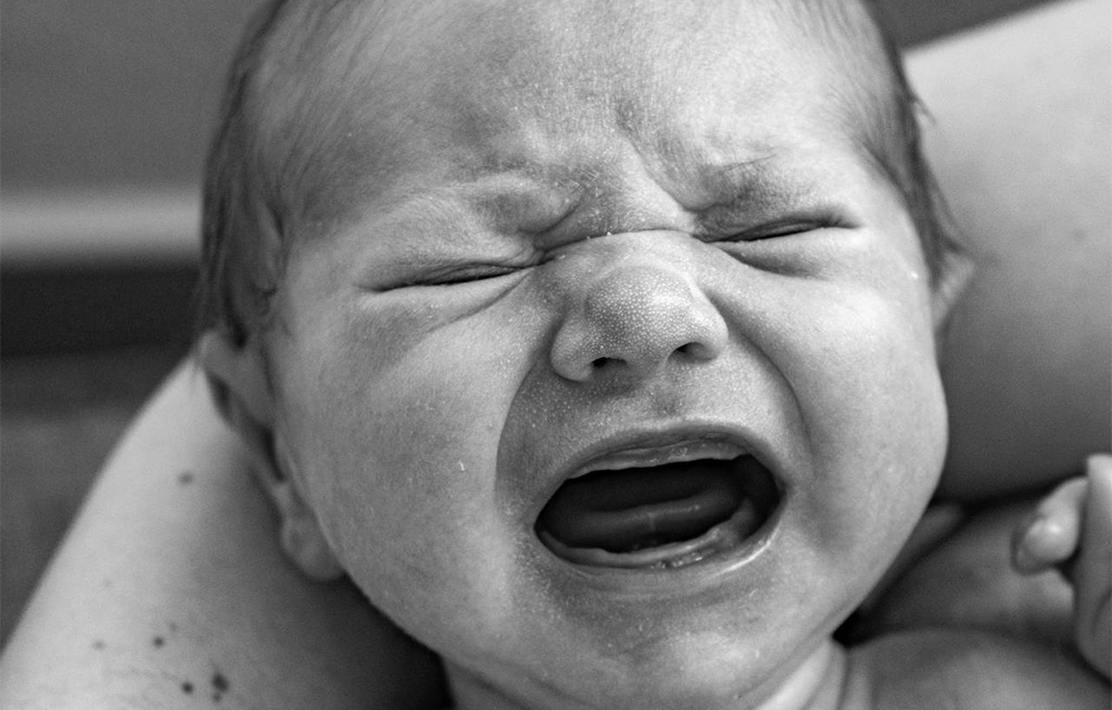 Uus tehisaru äpp kuulab lapse nuttu ja saab aru, mis tal viga on