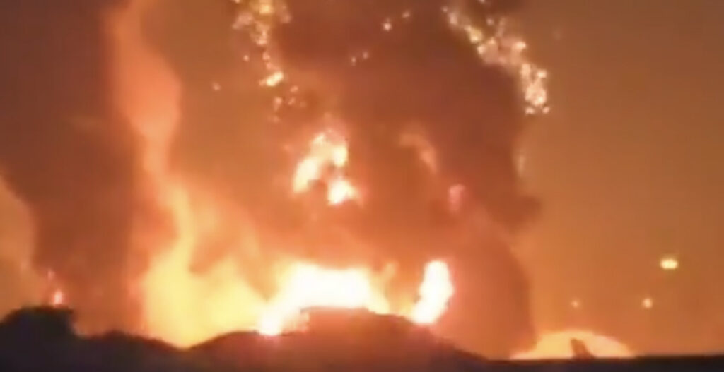 VIDEO: Iisrael ründas Teherani lennujaama, puhkes tulekahju