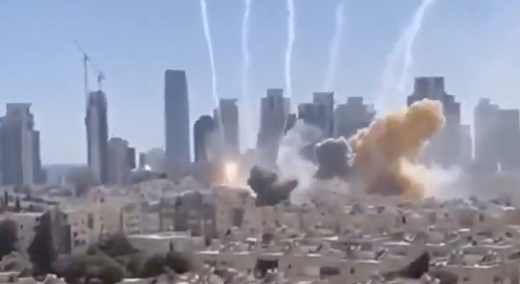 VIDEO: uskumatu rünnak Iisraeli linnale