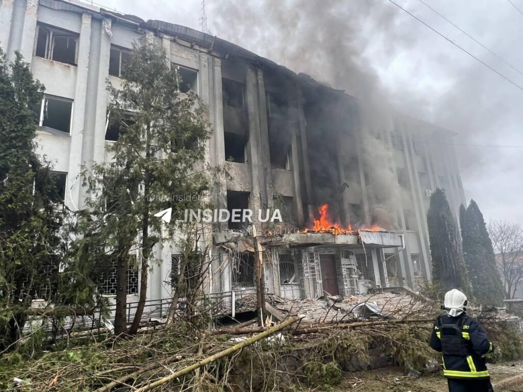 PILTUUDIS: venelased hakkasid ründama Ukraina värbamisbüroosid