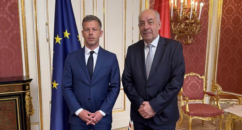 Ungari valimiste võitja nõuab riigi presidendi ametist lahkumist