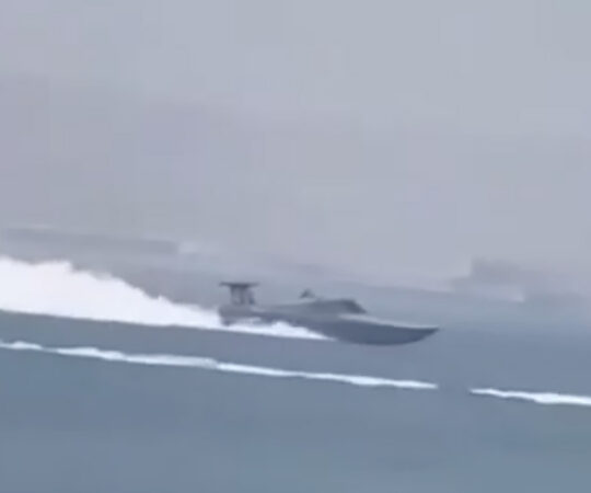 VIDEO: Iraani imerelv, mis sulges Hormuzi väina