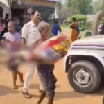 VIDEO: India mees kaevas oma õe surnukeha välja ja viis selle panka