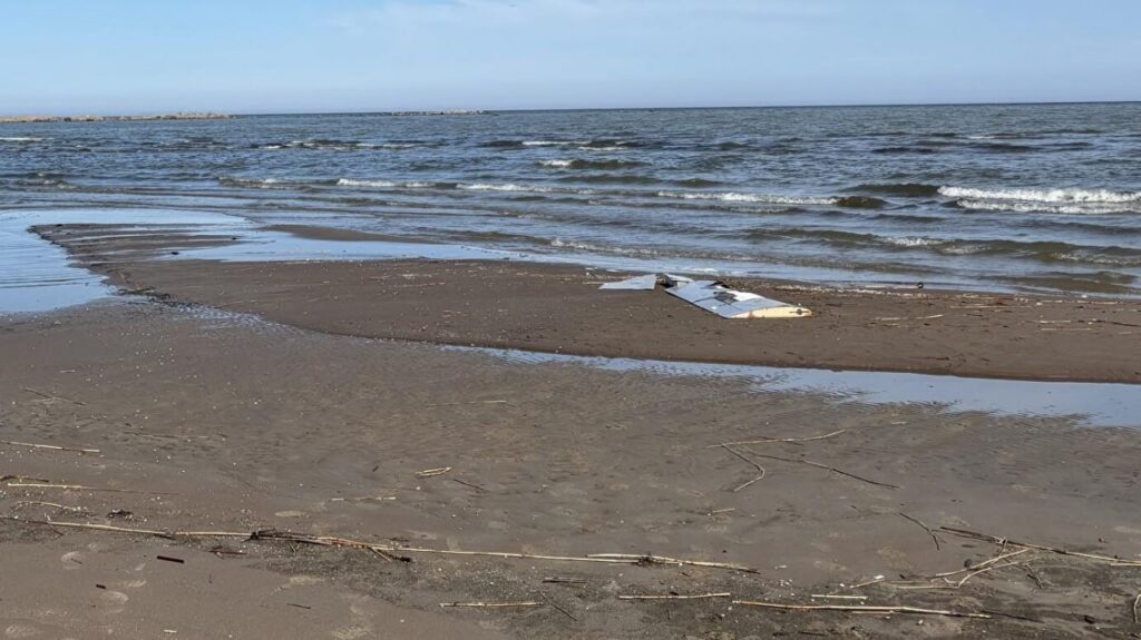 Eesti rannast leiti Ukraina drooni tükid