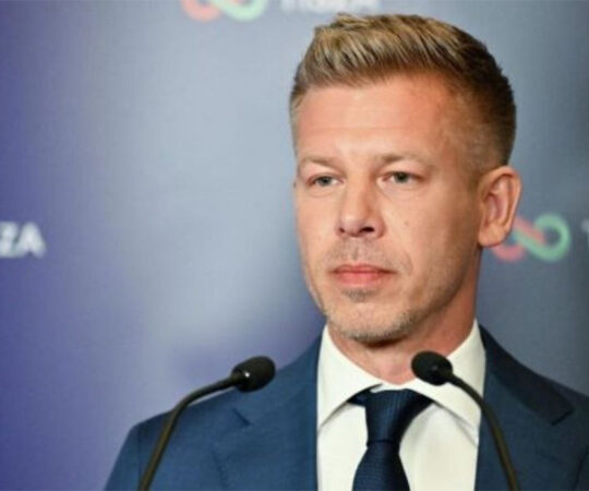 Ungari valimiste võitja Magyar on juba valmis Putiniga kokku saama ja asju arutama