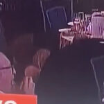 VIDEO: üks inimene jätkas Trumpi õhtusöögi tulistamise ajal söömist