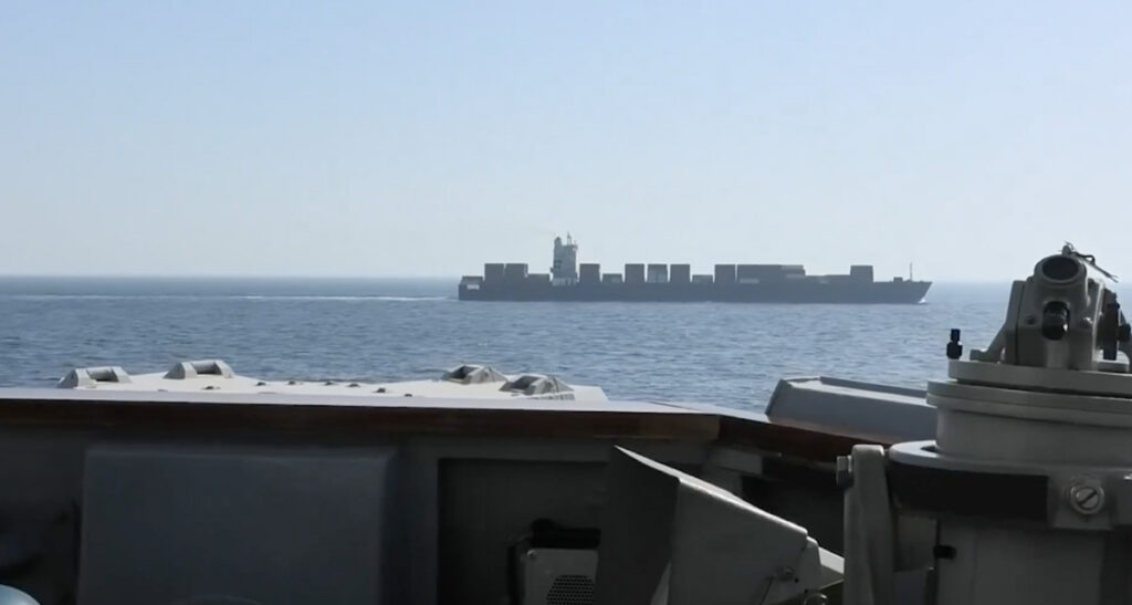 Sõda algas uuesti: USA ründas Iraani laeva, Iraan ründas vastu