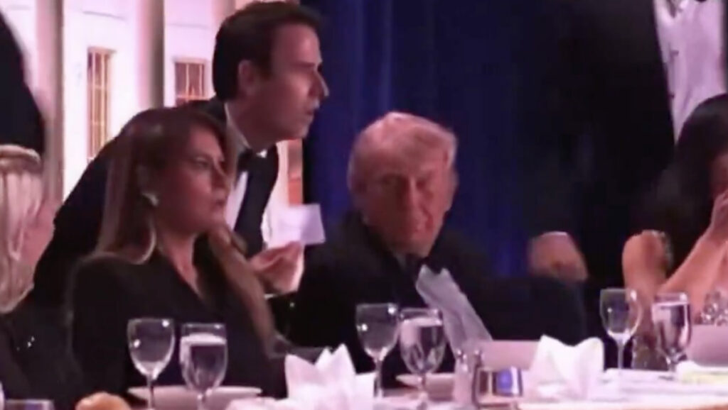 VIDEO: president Trumpi õhtusöögi ajal kostsid lasud, tulistaja võeti kinni, president viga ei saanud