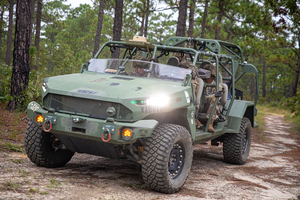 USA läheb üle sõjamajandusele: autotehased hakkavad relvi tootma