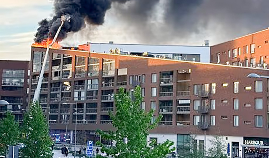 Helsingis süttis kortermaja