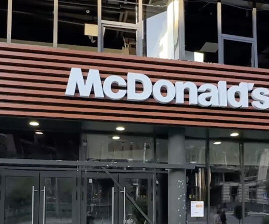 VIDEO: Kiievis sai tabamuse kaubanduskeskus