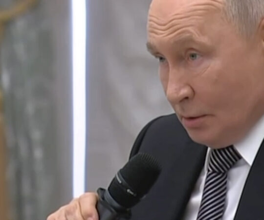 VIDEO: Putinil oli nutt kurgus – tabamuse sai õpilaste ühiselamu