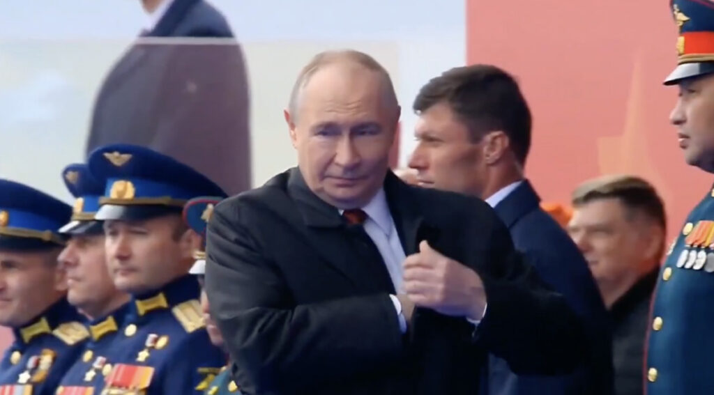 VIDEO: Putin saabus Punasele väljakule