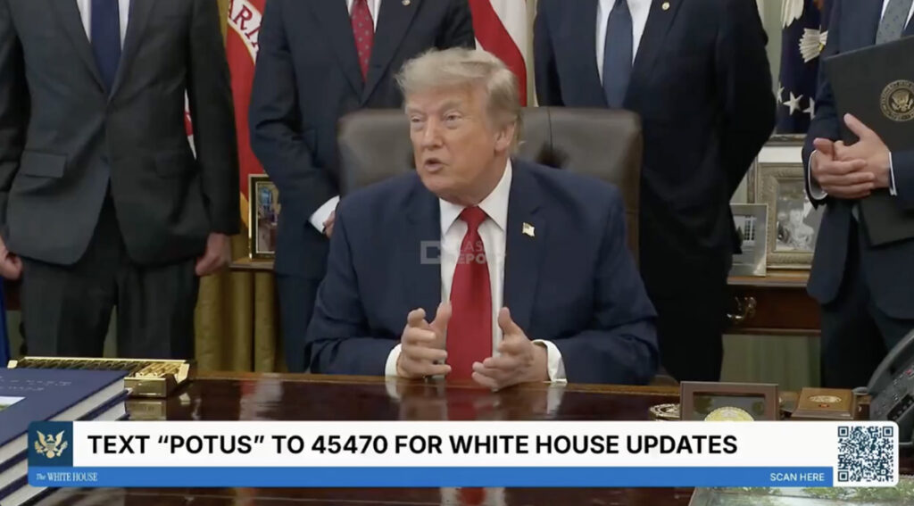 Trump loobus laevade maksustamise plaanist Hormuzi väinas
