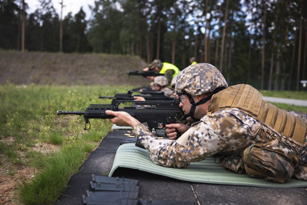 Lätis harjutatakse kiiret sõjalist mobilisatsiooni ja taristu kaitsmist