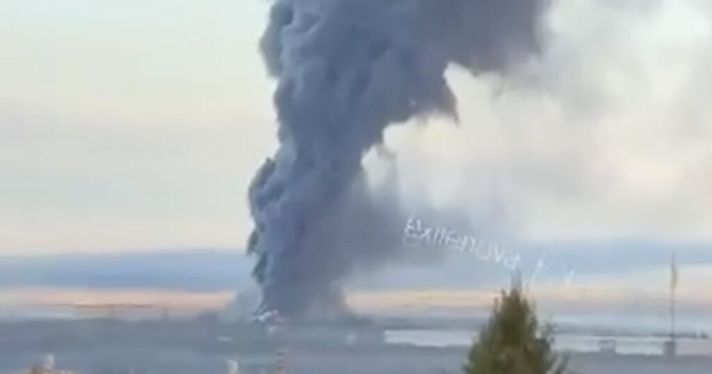 VIDEO: Venemaal said tabamuse kaubaladu ja naftatehas