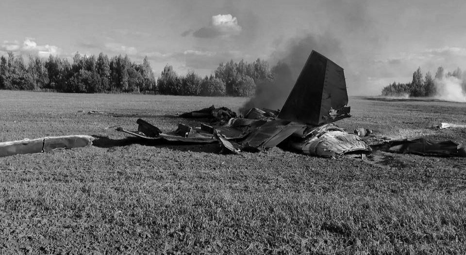 Venemaal põrkasid õhus kokku kaks sõjalennukit