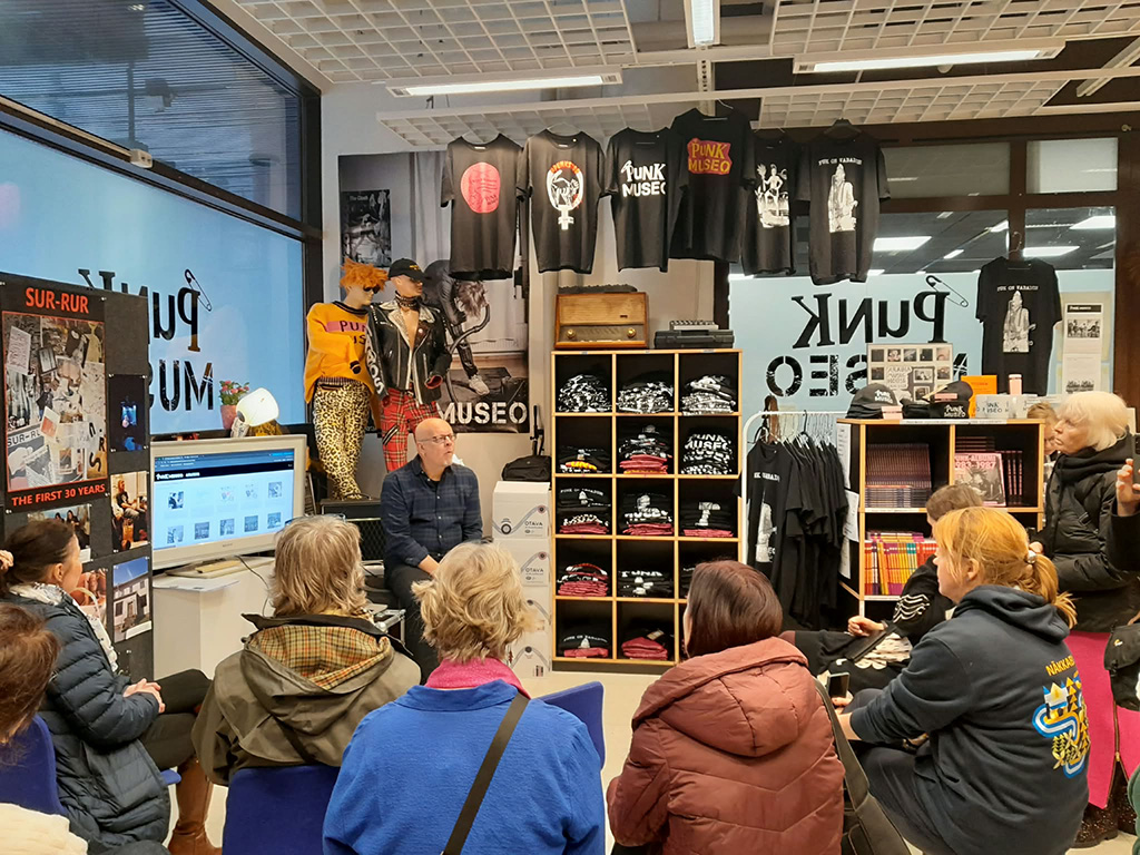 Eesti ja Soome väikemuuseumid õpivad Helsingis, kuidas muuta kultuuripärand digitaalselt kättesaadavamaks
