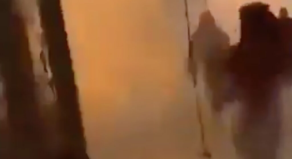 Video rünnakust Saudi Araabia lennujaamale, millega kaasnes suur hulk hukkunuid ja vigastatuid